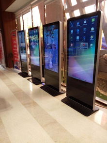 商场双面触摸互动广告机 功能解析与商业价值